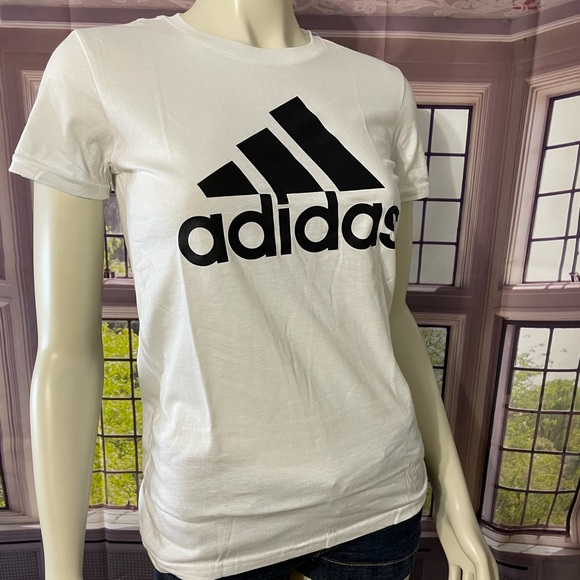 NWT Adidas Women Basic Bos tee White T-shirt XS - Picture 3 of 9